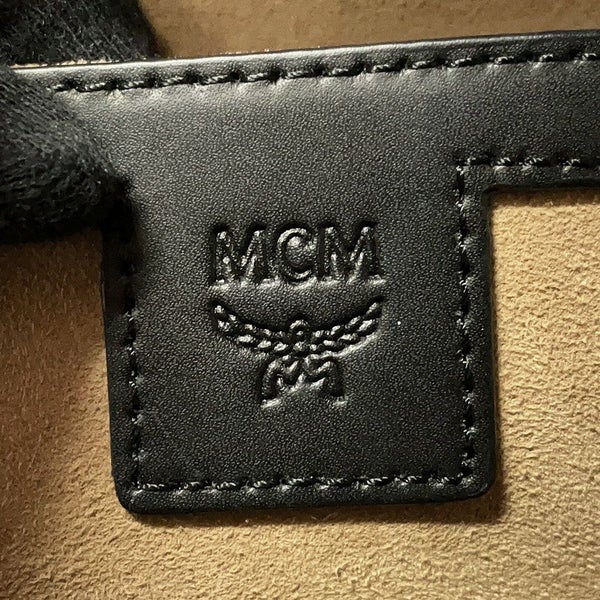 エムシーエム リュック ヴィセトス スターク バックパック レザー MMKCSVE02WT001 MCM バッグ 白 黒