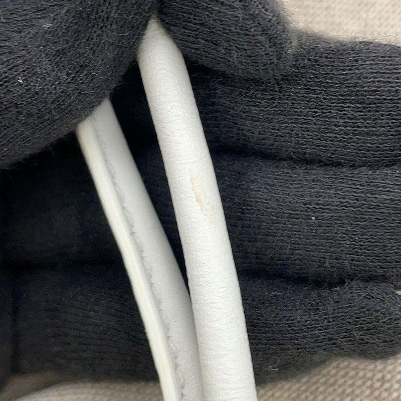 サルヴァトーレ・フェラガモ トートバッグ ガンチーニ 21A012 Ferragamo 白