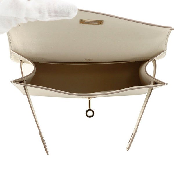 エルメス ハンドバッグ ポシェットケリー クレ/シャンパンゴールド金具 スイフト K刻印