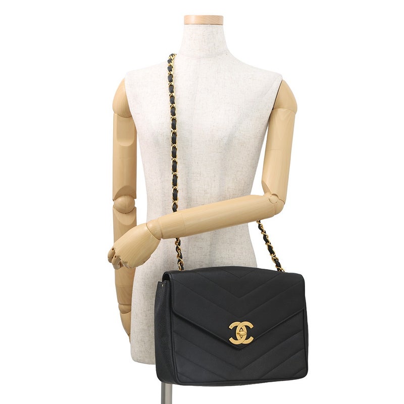 シャネル チェーンショルダーバッグ シェブロン Vステッチ デカココ ココマーク キャビアスキン CHANEL バッグ 黒