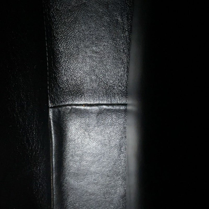 シャネル チェーンショルダーバッグ シェブロン Vステッチ デカココ ココマーク キャビアスキン CHANEL バッグ 黒