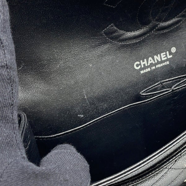 シャネル チェーンショルダーバッグ マトラッセ25 ココマーク ダブルチェーン キャビアスキン A01112 CHANEL 黒
