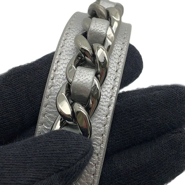 シャネル チェーンショルダーバッグ シャネル19 ココマーク ラムスキン AP0945 CHANEL