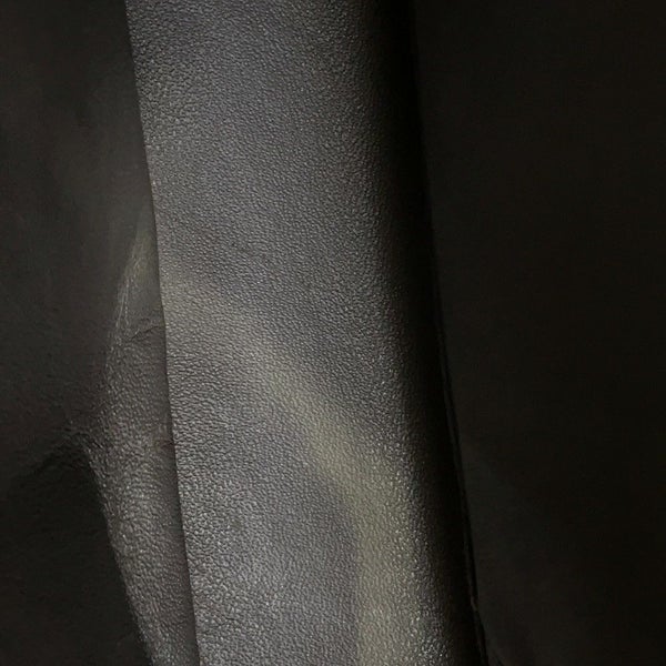 シャネル チェーンショルダーバッグ マトラッセ25 ココマーク ダブルチェーン キャビアスキン A01112 CHANEL