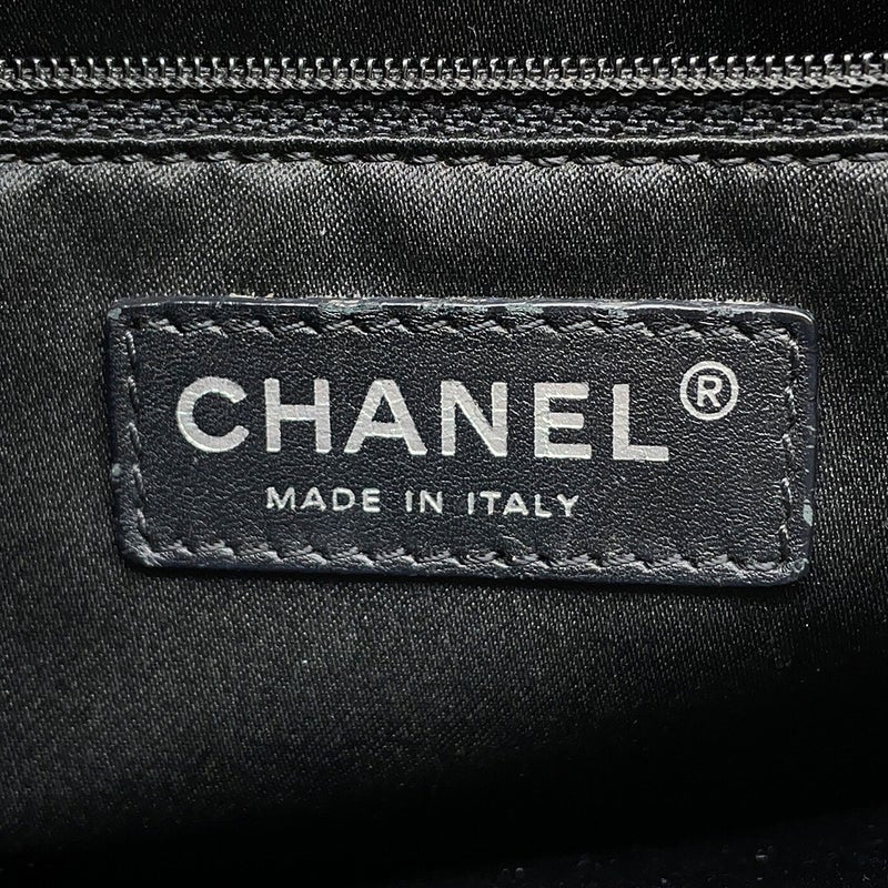 シャネル チェーントートバッグ ココマーク マトラッセ GST キャビアスキン A50995 CHANEL 黒