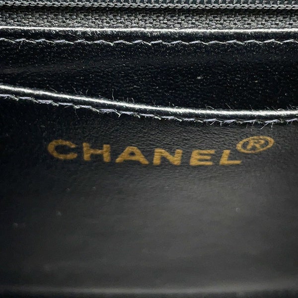 シャネル チェーンショルダーバッグ マトラッセ ココマーク シングルフラップ キャビアスキン CHANEL 黒