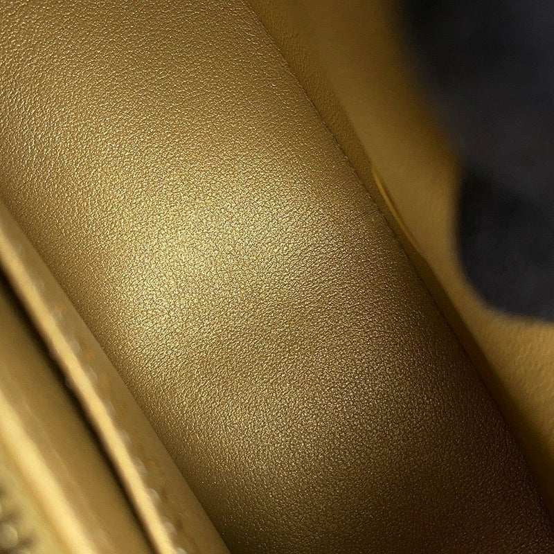 シャネル チェーンショルダーバッグ ミニマトラッセ ラムスキン AS1786 CHANEL ココボール 黒