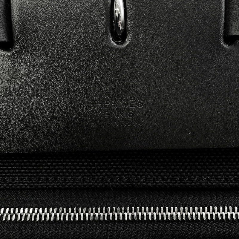 エルメス ショルダーバッグ エールバッグジップGM ブラック/シルバー金具 トワルミリタリー/ヴァッシュハンター W刻印 黒