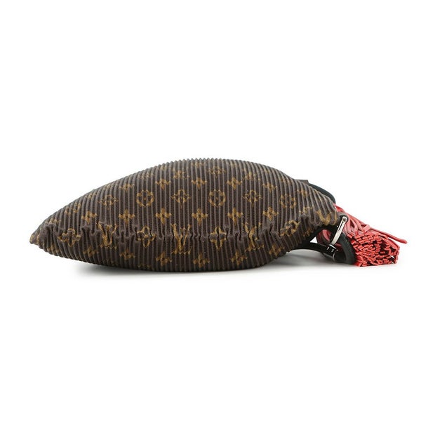 ルイヴィトン ショルダーバッグ モノグラム ポーチ・エクスプローラー M62232 LOUIS VUITTON