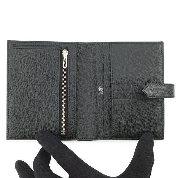 エルメス 二つ折り財布 ベアンコンパクト ブラック/ブラック金具 ヴォーマダム W刻印 黒