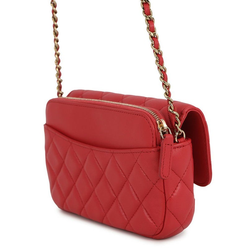 シャネル チェーンショルダーバッグ フラップ フォンケース マトラッセ ココマーク ラムスキン AP2096 CHANEL ポシェット