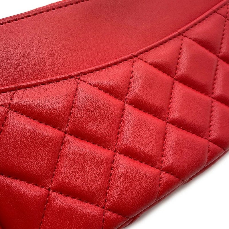 シャネル チェーンショルダーバッグ フラップ フォンケース マトラッセ ココマーク ラムスキン AP2096 CHANEL ポシェット