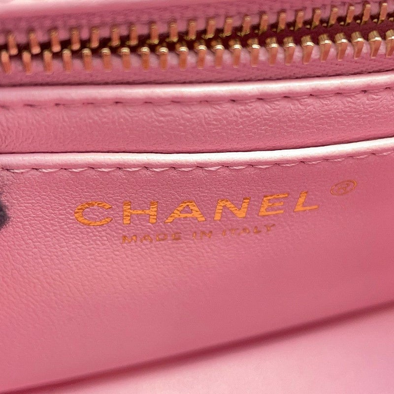 シャネル チェーンショルダーバッグ ミニ マトラッセ ココマーク カメリア ラムスキン AS4040 CHANEL