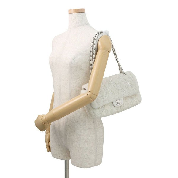 シャネル チェーンショルダーバッグ マトラッセ ココマーク フェイクパール ビーズ ムートン CHANEL バッグ 白