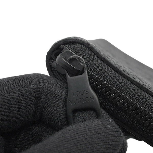 ルイヴィトン 長財布 モノグラム トリヨンレザー ジッピーウォレット・ヴェルティカル M69047 ヴィトン 財布 メンズ 黒