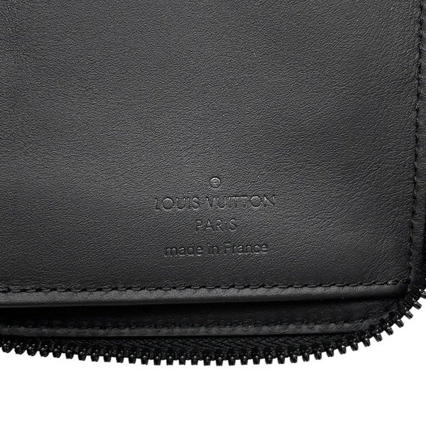 ルイヴィトン 長財布 モノグラム トリヨンレザー ジッピーウォレット・ヴェルティカル M69047 ヴィトン 財布 メンズ 黒