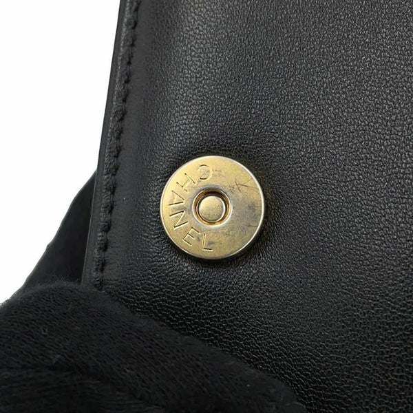 シャネル チェーンウォレット ココマーク フェイクパール カーフレザー CHANEL 黒 財布