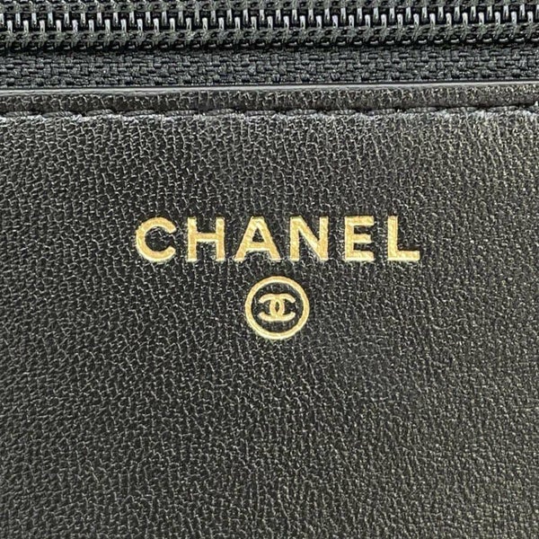 シャネル チェーンウォレット ココマーク フェイクパール カーフレザー CHANEL 黒 財布