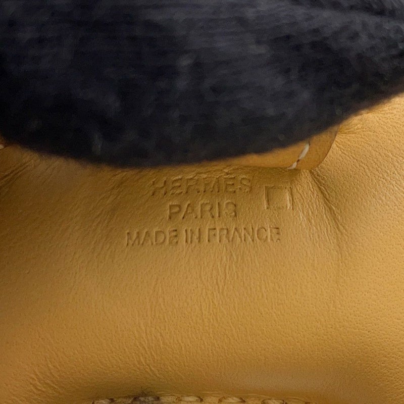 エルメス バッグチャーム ロデオ PM タッチ パイユ/ヴァニラ ラムスキン/アリゲーターマット K刻印