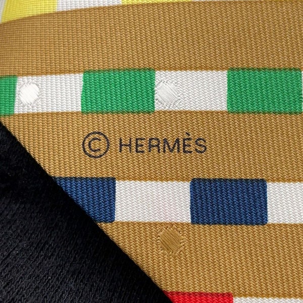 エルメス スカーフ ツイリー モダンなバックル Bouclerie moderne HERMES シルク 2023秋冬