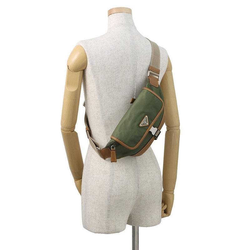 プラダ ボディバッグ トライアングルロゴ ナイロン レザー 2VH176 PRADA ウエストポーチ