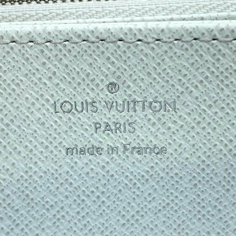 ルイヴィトン 長財布 エピ ジッピー・ウォレット M83632 LOUIS VUITTON 日本限定 白