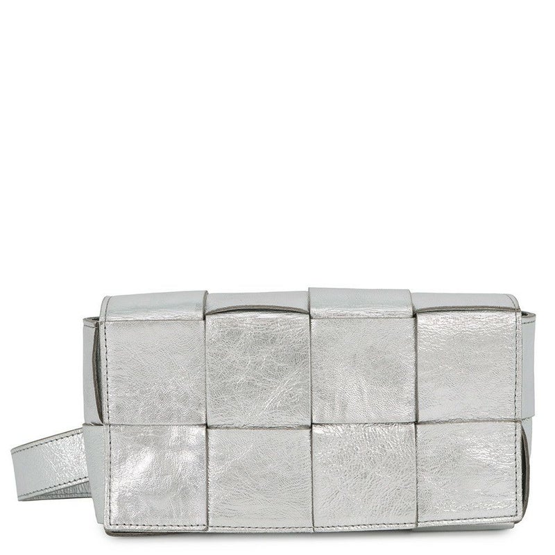 ボッテガヴェネタ ショルダーバッグ マキシイントレチャート カセット ラムスキン 680145 BOTTEGA VENETA