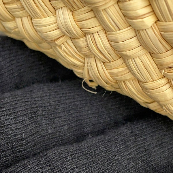 ロエベ ショルダーバッグ アナグラム バスケットバッグ スモール イラカヤシ A223P65X01 かごバッグ