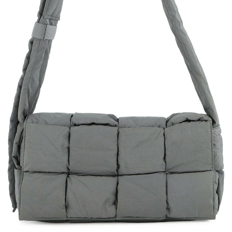 ボッテガヴェネタ ショルダーバッグ パデッド テック カセット ナイロン 628951 BOTTEGA VENETA