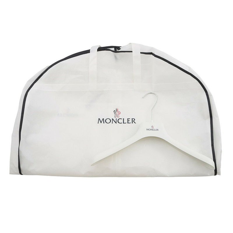 モンクレール ダウンジャケット AVOCE アヴォーチェ ナイロン J20931A00151539ZD レディースサイズ1 MONCLER 黒