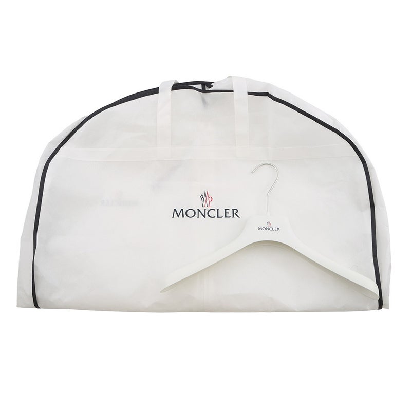 モンクレール ダウンジャケット AVOCE アヴォーチェ ナイロン J20931A00151539ZD レディースサイズ1 MONCLER 黒