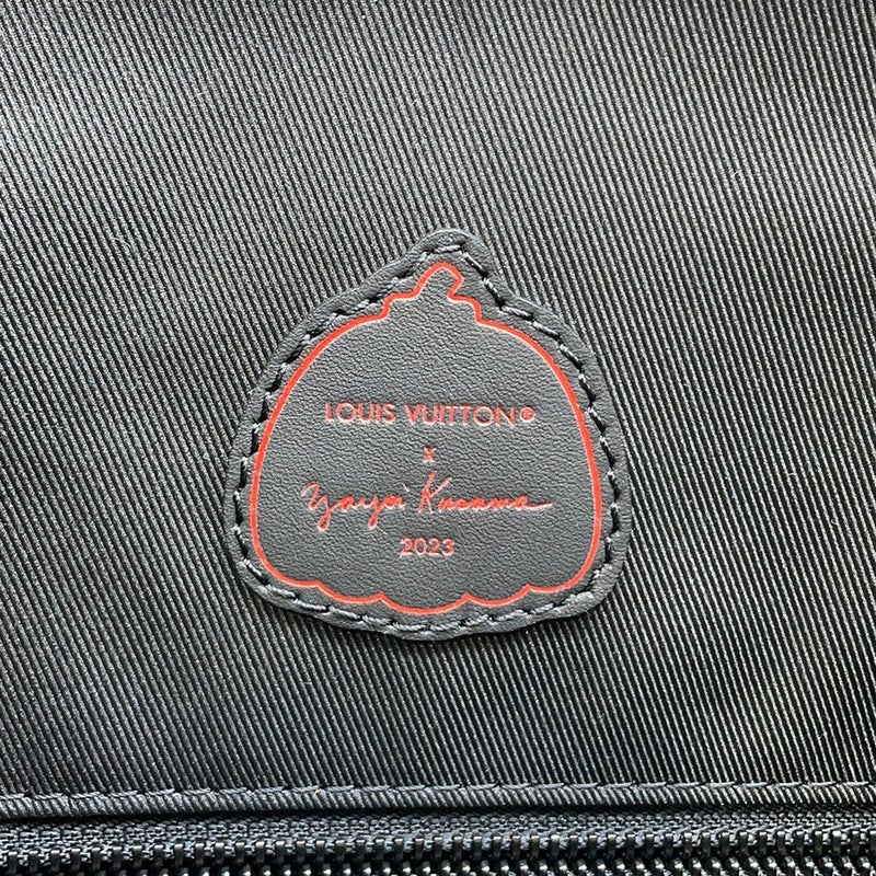 ルイヴィトン リュックサック トリヨン・モノグラム インフィニティドット LV×YK クリストファーMM M21978 草間彌生 黒