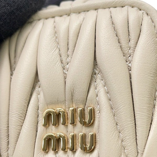 ミュウミュウ チャーム キーリング TRICK MATELASSE KEYRING  レザー 5TL527 MIUMIU キーリング