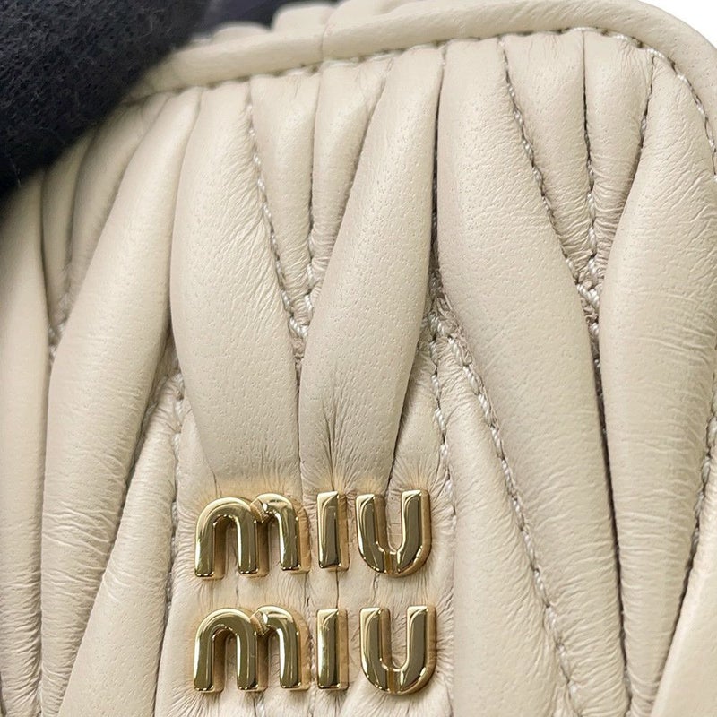 ミュウミュウ チャーム キーリング TRICK MATELASSE KEYRING  レザー 5TL527 MIUMIU キーリング