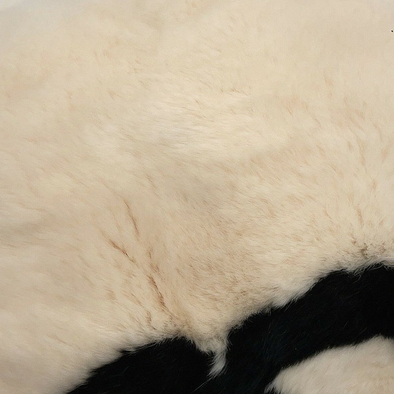 シャネル チェーンショルダーバッグ ラパン A17714 CHANEL 白 ファーアームウォーマー