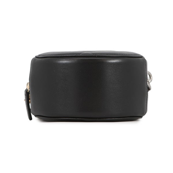 シャネル チェーンショルダーバッグ シャネル19 マトラッセ ココマーク ラムスキン AP0945 CHANEL 黒