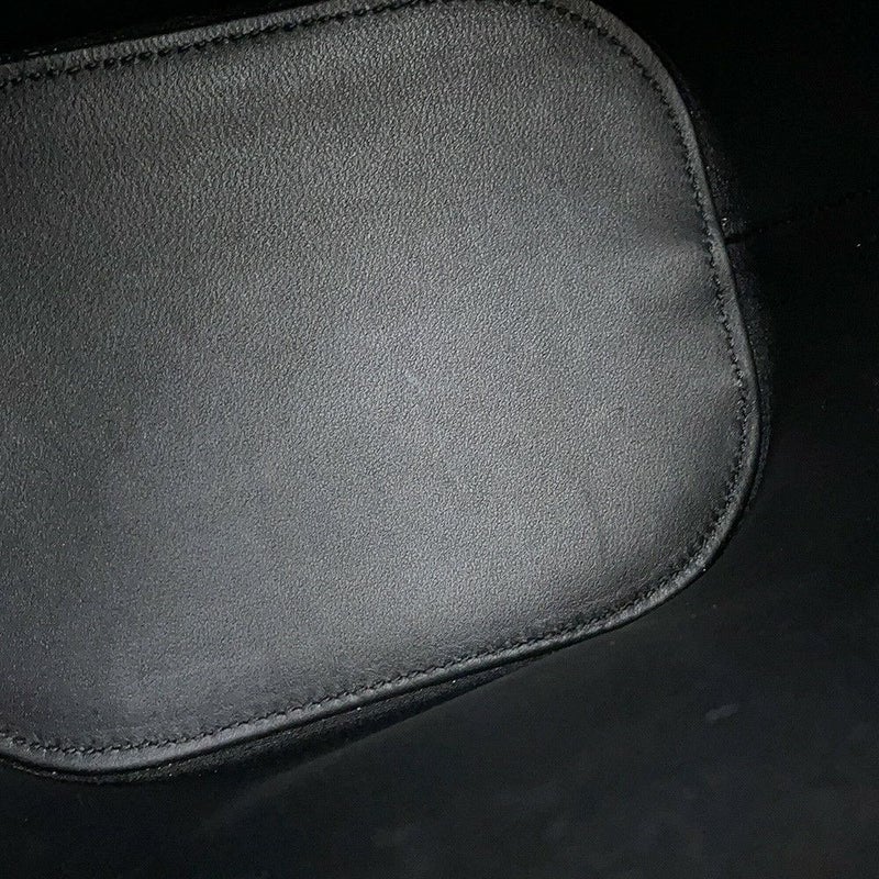 セリーヌ ハンドバッグ トリオンフ スモール バケット ルイーズ 119173FX9.04LU CELINE 2way 黒