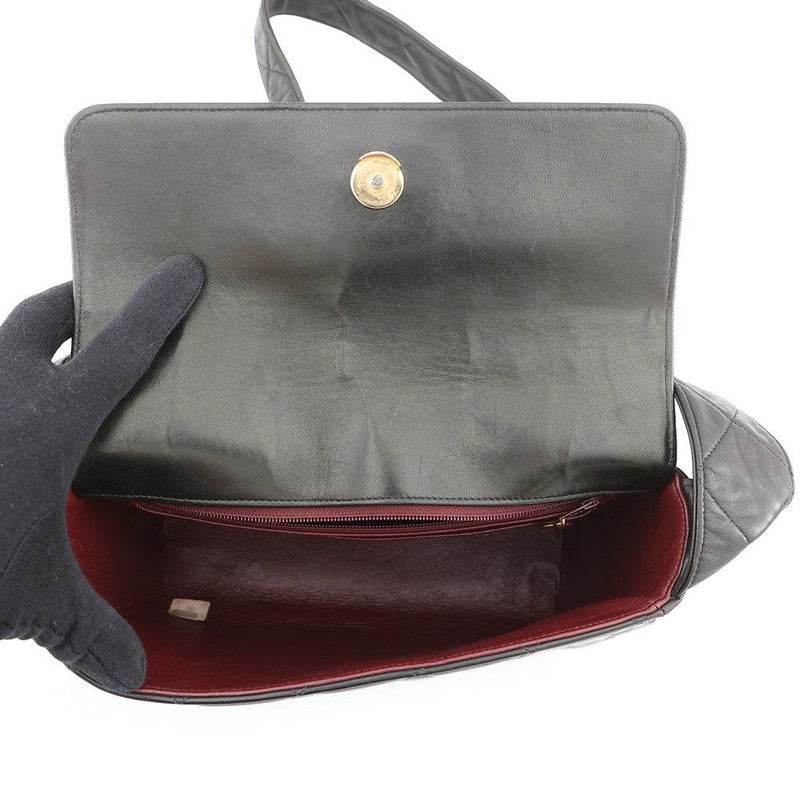 シャネル ショルダーバッグ ココマーク マトラッセ ラムスキン CHANEL ワンショルダー 黒