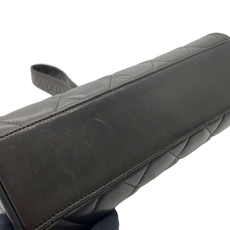 シャネル ショルダーバッグ ココマーク マトラッセ ラムスキン CHANEL ワンショルダー 黒