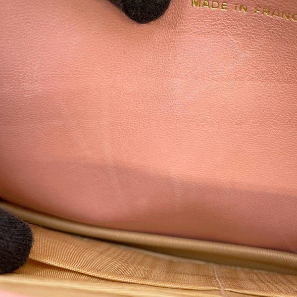 シャネル チェーンウォレット ココマーク キャビアスキン A48654 CHANEL チェーンショルダーバッグ 財布