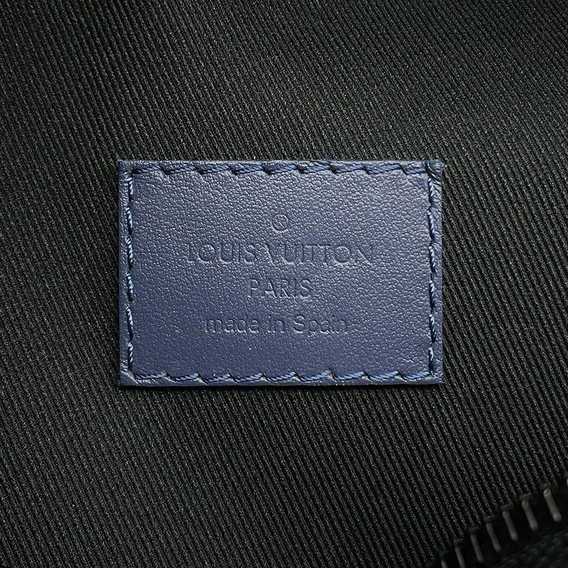 ルイヴィトン ボディバッグ モノグラム・シャドウ ディスカバリー・バムバッグPM M45729 ウエストバッグ 黒 ブラック