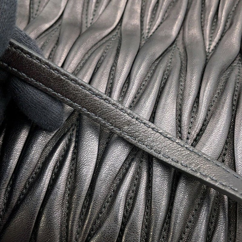 ミュウミュウ ショルダーバッグ マテラッセ クラッチ レザー RP0385 MIUMIU 2wayクラッチバッグ 黒