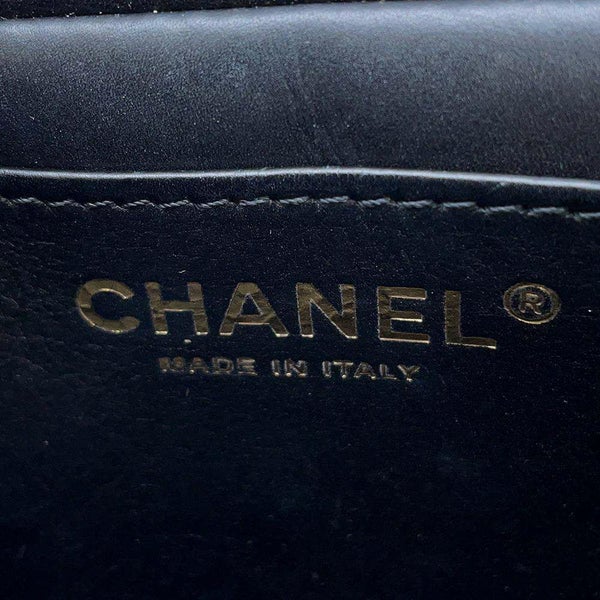 シャネル チェーンショルダーバッグ マトラッセ ココマーク ラムスキン CHANEL バッグ 黒