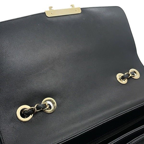 シャネル チェーンショルダーバッグ ココマーク ビューティーロック マトラッセ レザー A93223 CHANEL 黒