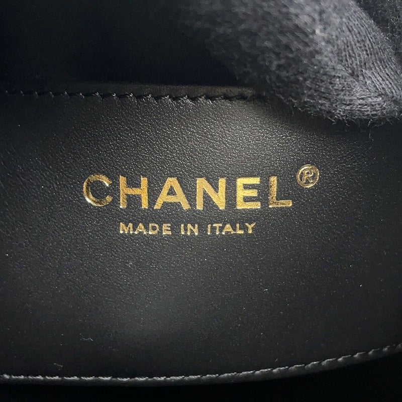 シャネル リュック CHANEL 25 ミディアム バックパック マトラッセ ココマーク スウェード AS5600 2025/26年秋冬 黒