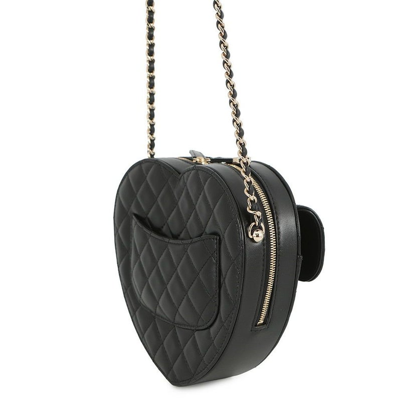 シャネル チェーンショルダーバッグ マトラッセ ハートシェイプ ラムスキン AS3191 CHANEL バッグ 黒