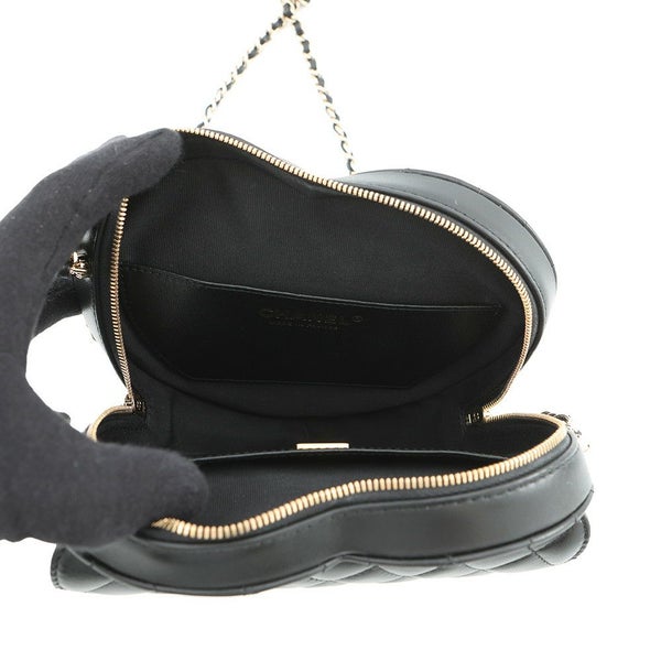 シャネル チェーンショルダーバッグ マトラッセ ハートシェイプ ラムスキン AS3191 CHANEL バッグ 黒