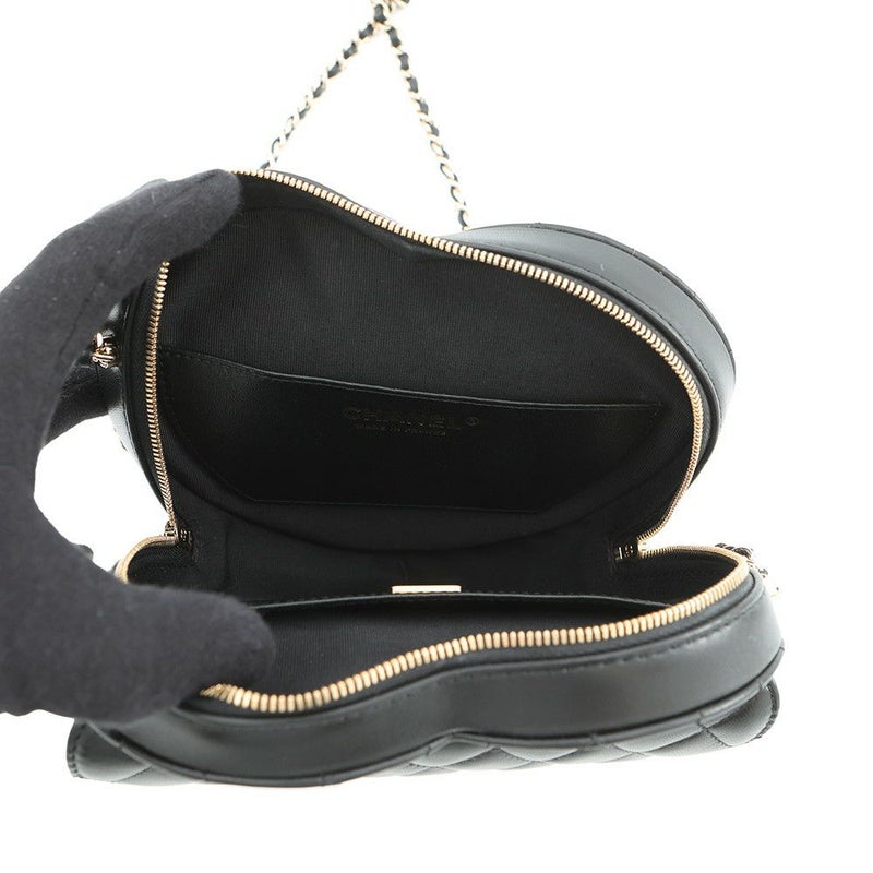 シャネル チェーンショルダーバッグ マトラッセ ハートシェイプ ラムスキン AS3191 CHANEL バッグ 黒