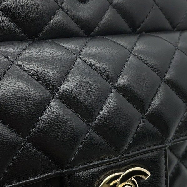 シャネル チェーンショルダーバッグ マトラッセ ハートシェイプ ラムスキン AS3191 CHANEL バッグ 黒