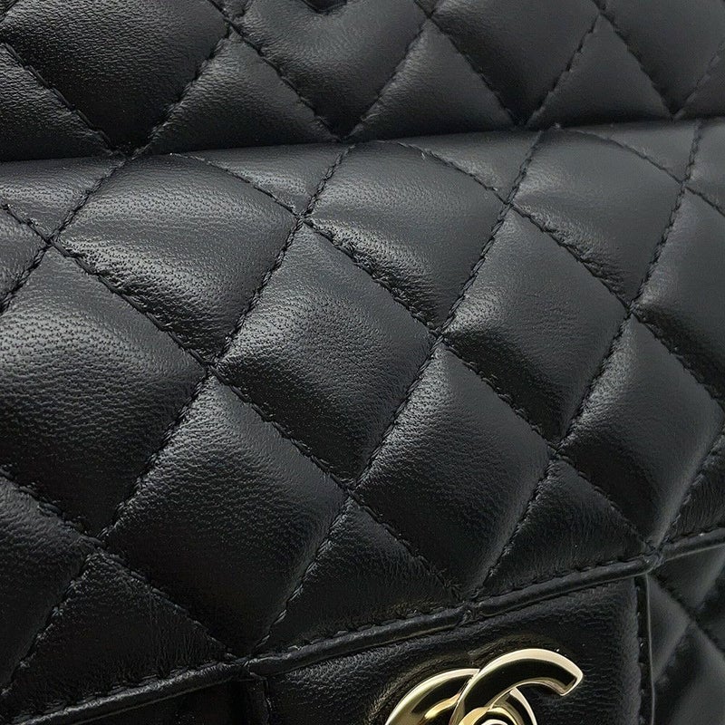 シャネル チェーンショルダーバッグ マトラッセ ハートシェイプ ラムスキン AS3191 CHANEL バッグ 黒